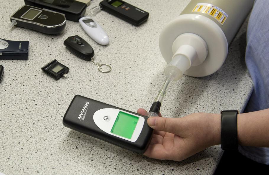 alkomätare bäst i test 2015